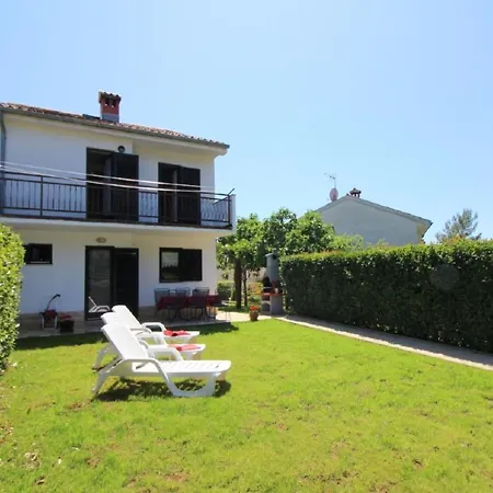 Pinia In Strandnaehe Mit Garten By Interhome Holiday home *