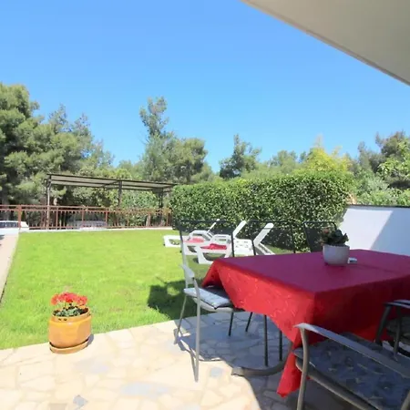Pinia In Strandnaehe Mit Garten By Interhome Holiday home
