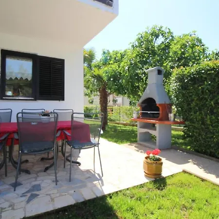 Pinia In Strandnaehe Mit Garten By Interhome Holiday home *